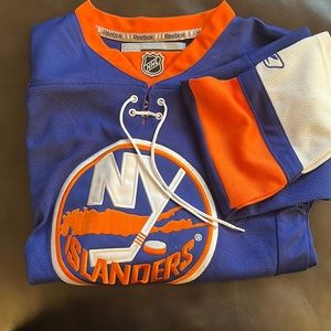 Islanders Jersey